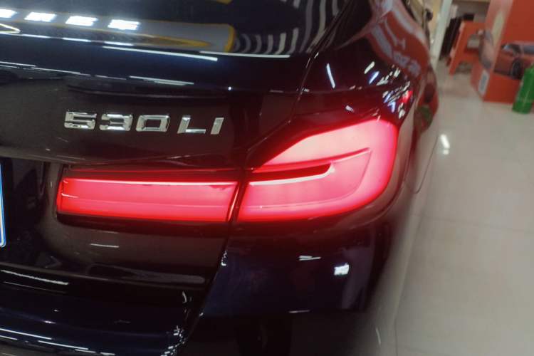 Used BMW 5 Series 2023 530Li Leading Model M Sport Package
