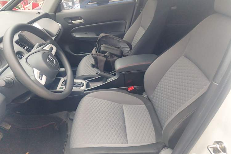 Used Honda Fit 2021 1.5L CVT Trendy Edition Left Front Seat