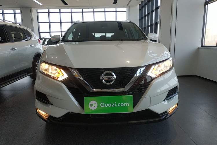 Used Nissan Qashqai 2022 2.0L CVT XV Smart Enjoyment Version Front