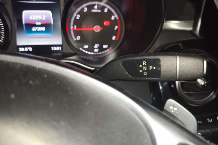 Used Mercedes-Benz C-Class 2018 C 200 Coupe Gear Lever