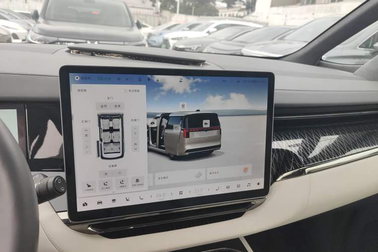 Used Zeekr 009 2022 WE Edition