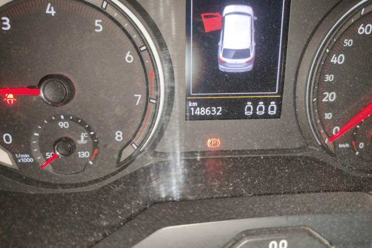 Used Volkswagen Tayron 2019 330TSI Two-Wheel Drive Luxury Model China VI Standard Odometer Close Up