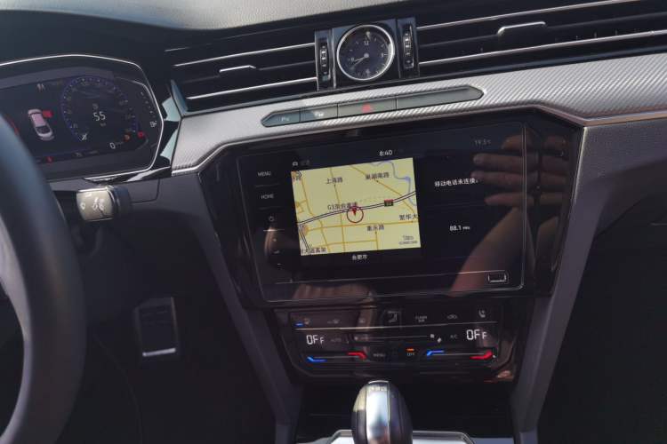 Used Volkswagen FAW-Volkswagen CC 2020 330TSI Glamour Edition China VI Standard Audio And AC Panel