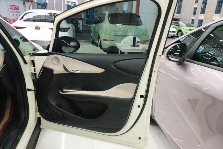 Used BYD Dolphin 2023 420 km Fashion Edition