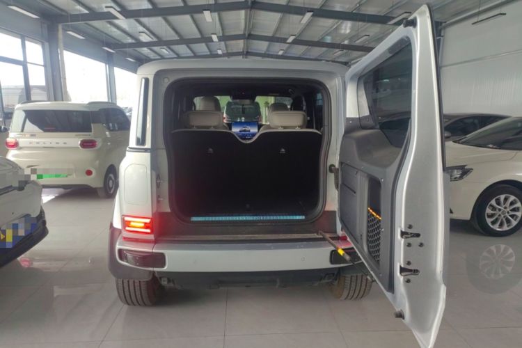 Used iCAR V23 2026 Model 550 Two-Wheel Drive Super Sports Edition Trunk