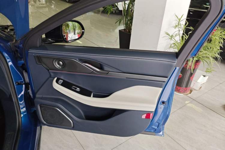 Used Lincoln Z 2022 iKoo Luxury Edition
