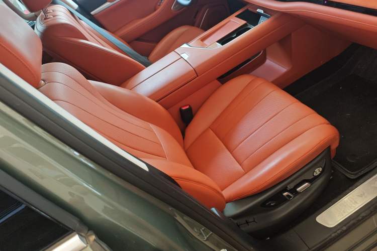 Used Wey Lanshan 2025 Four-Wheel Drive Ultra
