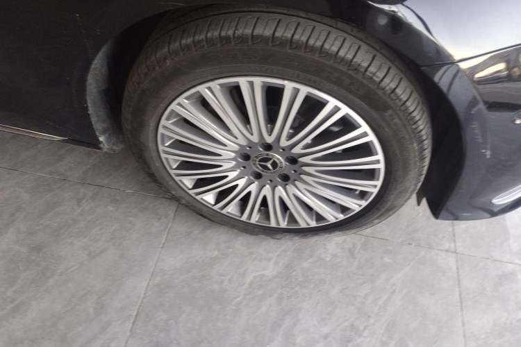 Used Mercedes-Benz E-Class 2023 Updated E 300 L Fashion Edition