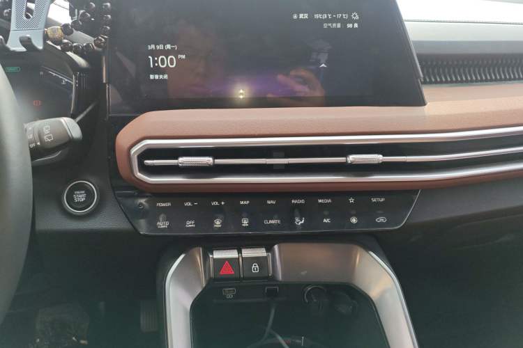 Used Kia Sportage R 2021 Ace 2.0L Splendid Edition
