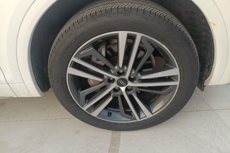 Used Audi Q5L 2022 Updated 45T Luxury Dynamic Version Exterior 7