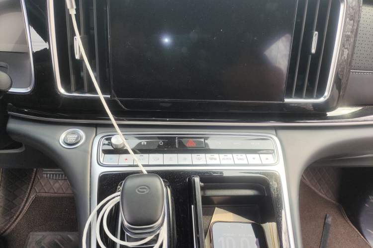 Used GAC Trumpchi M8 2021 Lingxiu Series 390T Ultimate Edition Audio And AC Panel