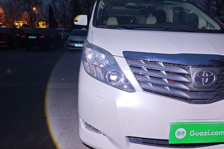 Used Toyota Alphard 2011 3.5L Luxury Edition