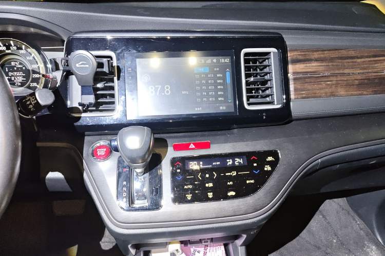 Used Honda Elysion 2016 2.4L Comfort Edition