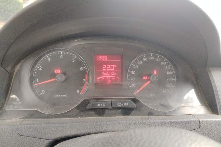 Used Volkswagen Santana 2015 1.6L Manual Fashion Edition Instrument Cluster