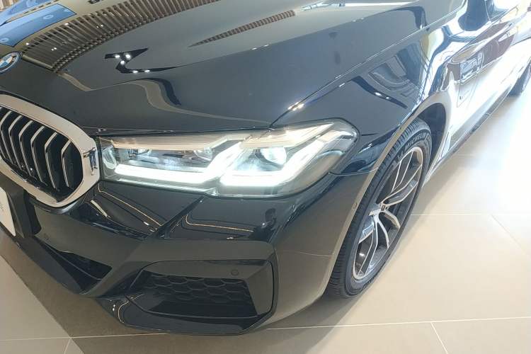 Used BMW 5 Series New Energy 2022 Second Facelift 535Le M Sport Package
