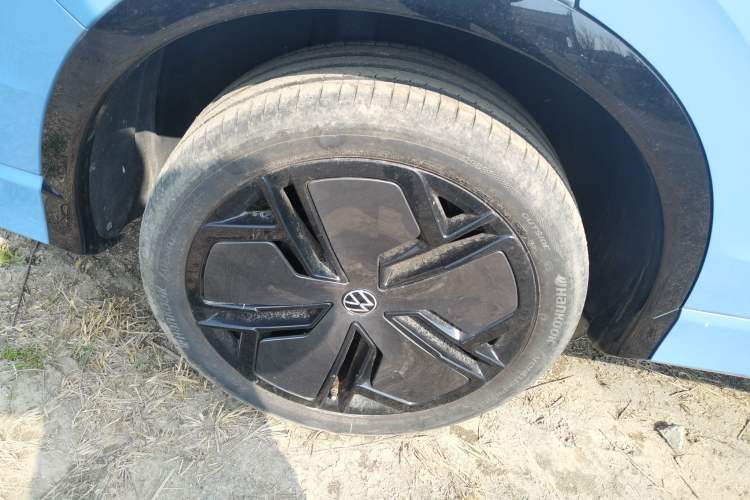 Used Volkswagen Tiguan L 2024 PRO 380TSI Four-Wheel Drive R-Line Prestige Edition Exterior 5