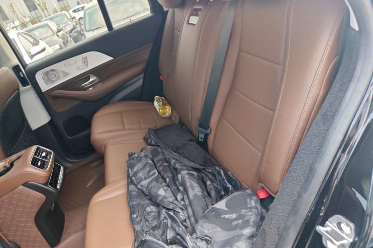 Used Mercedes-Benz GLE 2024 GLE 450 4MATIC AMG Line Left Rear Seat