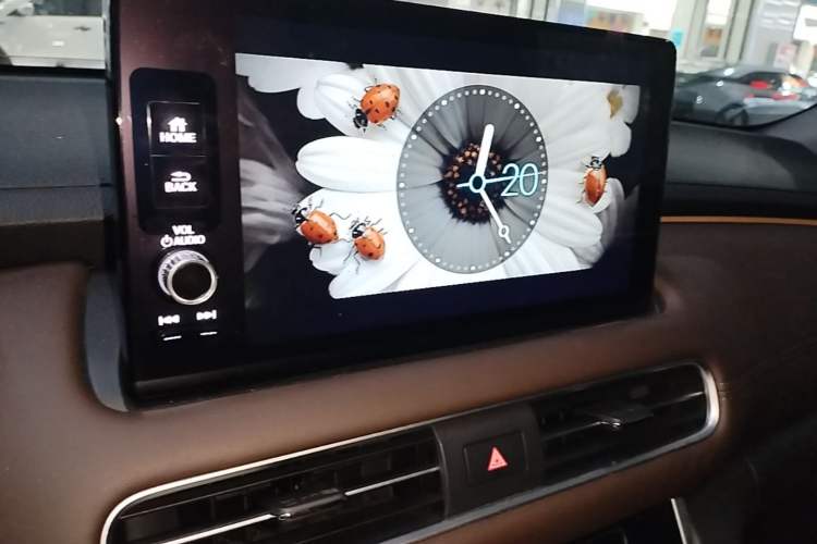 Used Honda UR-V 2023 370TURBO Two-Wheel-Drive Luxury Edition
