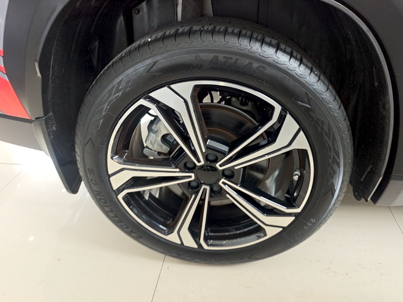 Geely Galaxy L7 2023 1.5T 115 km MAX — снимка 11