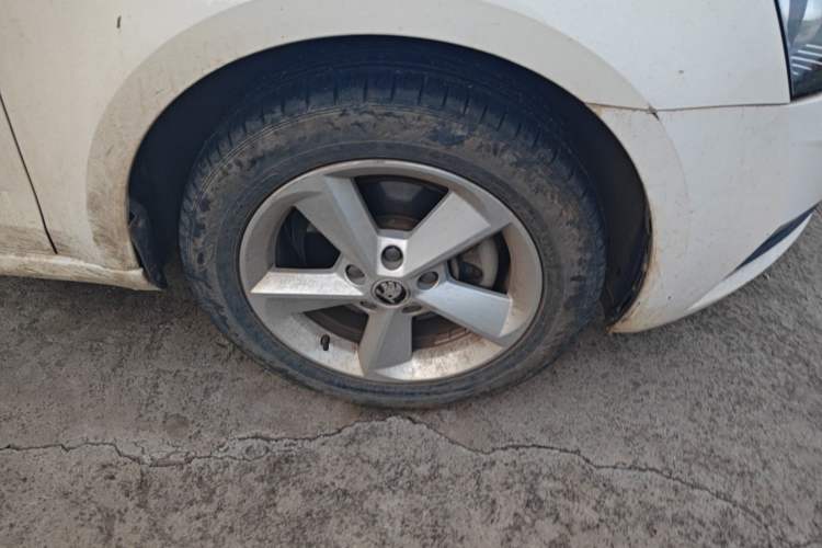 Used Skoda Octavia 2018 1.6L Manual Standard Edition