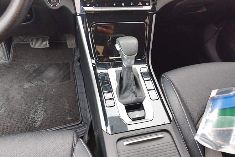 Used Kia K3 2021 1.5L CVT Fashion Edition Gear Lever