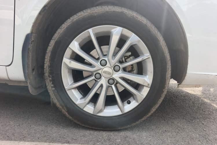 Used Geely Auto Vision 2020 1.5L Manual Asian Games Edition Exterior 7