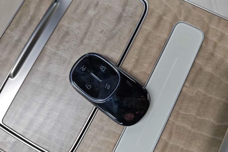 Used Nio ET9 2025 100kWh Signature Edition
