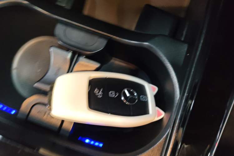 Used Mercedes-Benz A-Class 2022 Revised Version A 200 L Sport Sedan Fashionable Style Interior 1