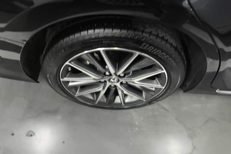 Used Toyota Camry 2023 2.5G Luxury Edition Right Rear Wheel Hub