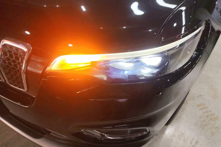 Used Jeep Cherokee 2020 2.0T Four-Wheel Drive Elite Edition Left Front Headlight