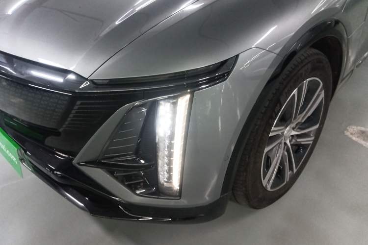 Used Cadillac LYRIQ 2022 Four-Wheel-Drive High-Performance Deluxe Edition