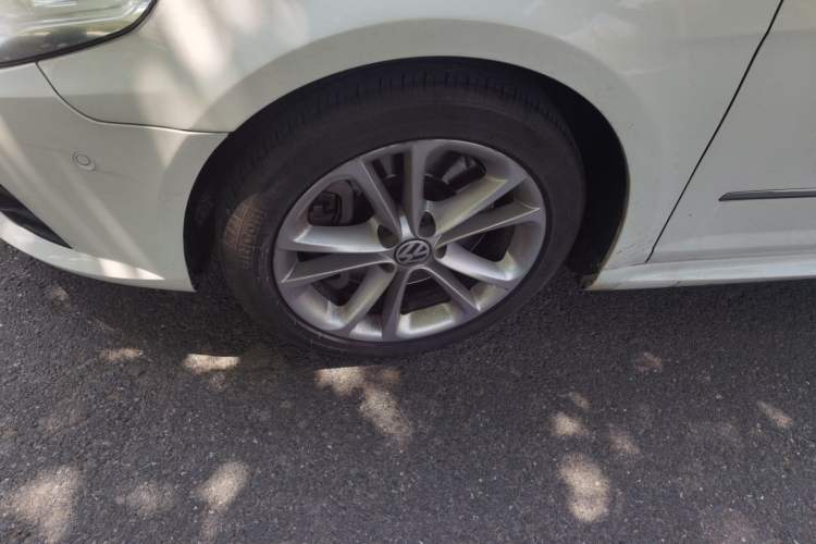 Used Volkswagen CC 2009 3.6 FSI Top-Trim Version