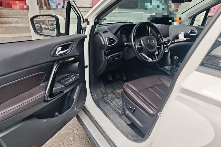 Used GAC Trumpchi GS4 2018 235T Manual Two-Wheel Drive Luxury Edition
