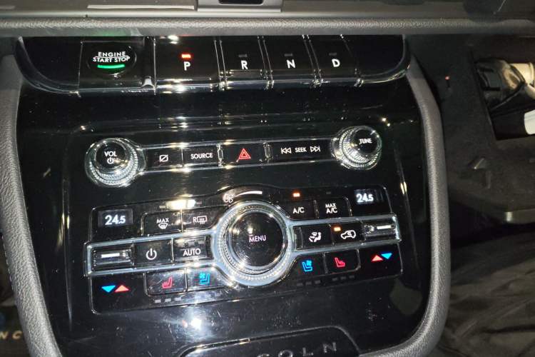 Used Lincoln Corsair 2020 2.0T Two-Wheel Drive Luxury Edition
