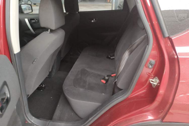 Used Nissan Qashqai 2015 2.0 XL Coolfire CVT 2WD
