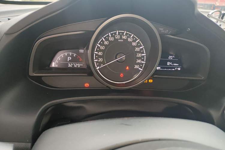 Used Mazda CX-4 2018 2.0L Automatic Two-Wheel Drive Blue Sky Dynamic Version China VI Standard