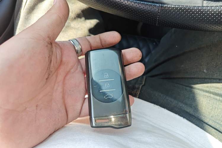 Used EXEED Lingyun 2023 400T Two-Wheel Drive StarRui Pro Edition Vehicle Key