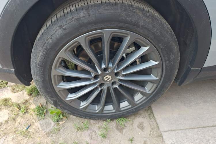 Used Leapmotor C11 2024 Range-Extended 300 Luxury Edition