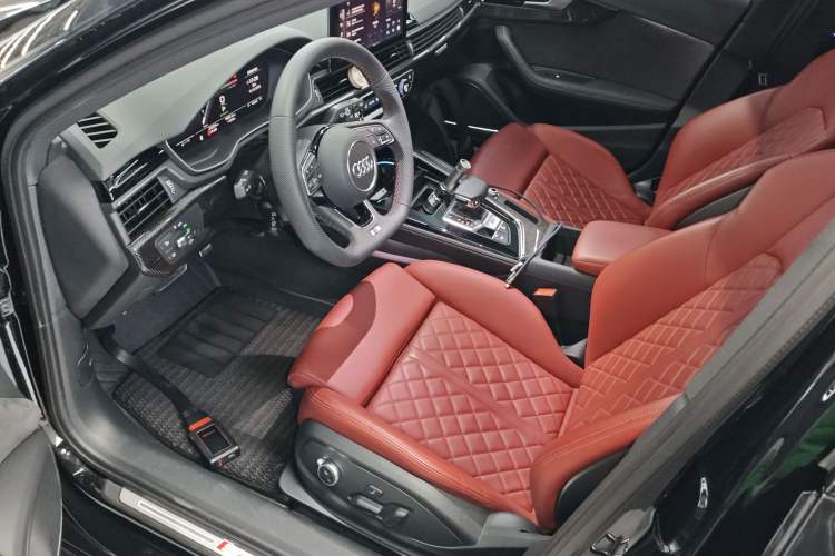 Used Audi S4 2024 S4 Avant 3.0TFSI
