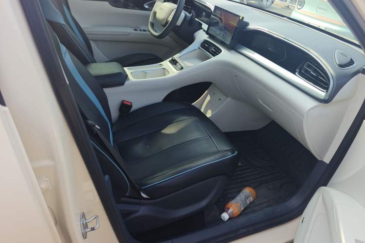 Used Geely Galaxy Geome 2025 310km Youth Edition Right Front Seat