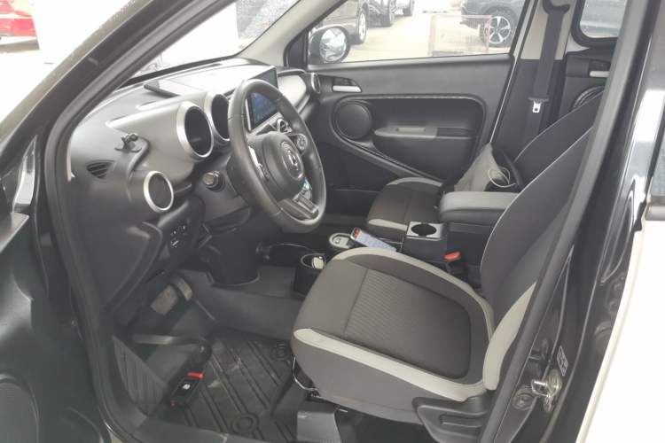 Used ORA Black Cat 2021 301km Cute Pet Edition