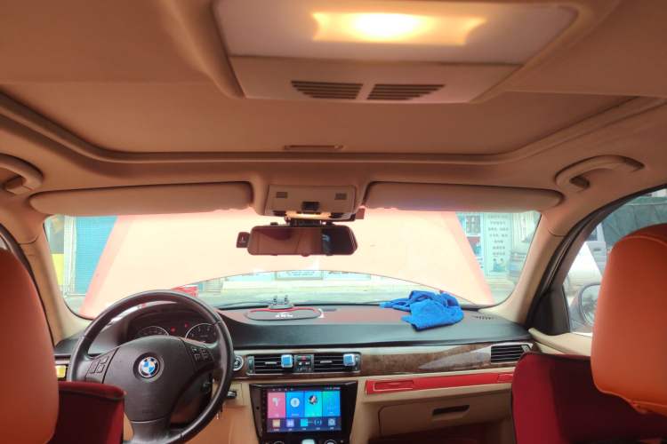 Used BMW 3 Series 2011 320i Luxury Edition Headliner