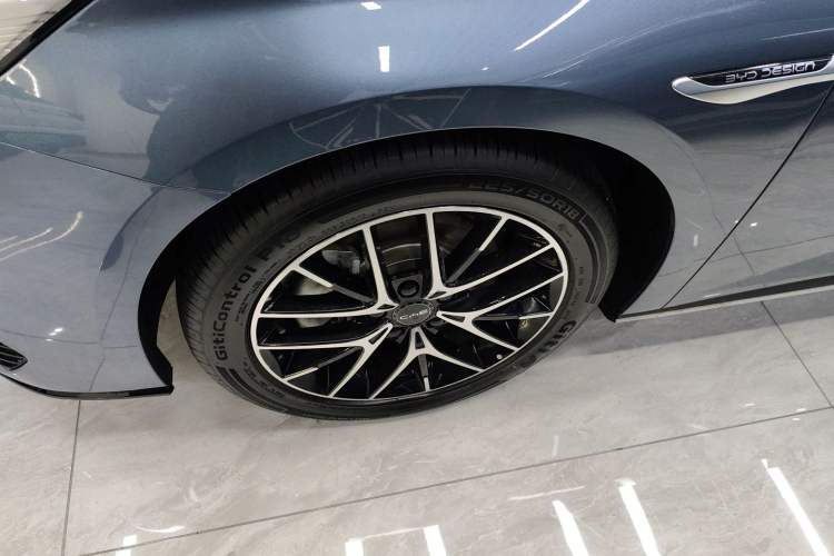 Used BYD Seal 2024 HONOR Edition DM-i 1.5L 121km Prestige Model