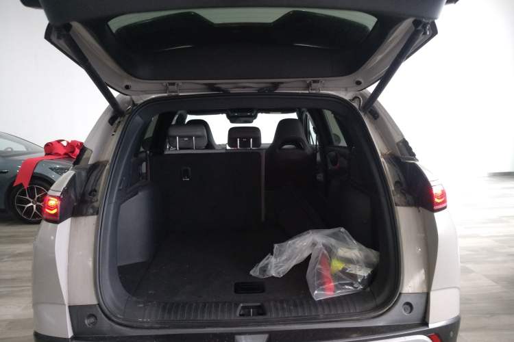 Used BYD Frigate 07 2023 DM-i 100KM Flagship Model Trunk