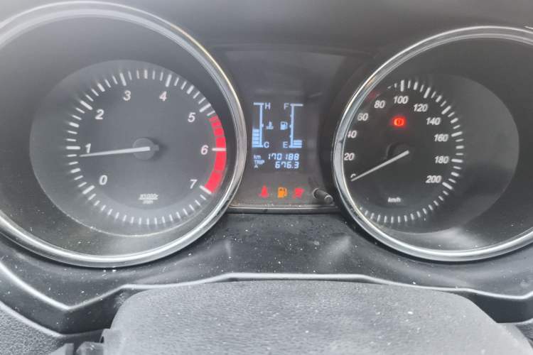 Used HYOSOW S3 2014 1.5L Comfort Version China IV Emission Standard Instrument Cluster