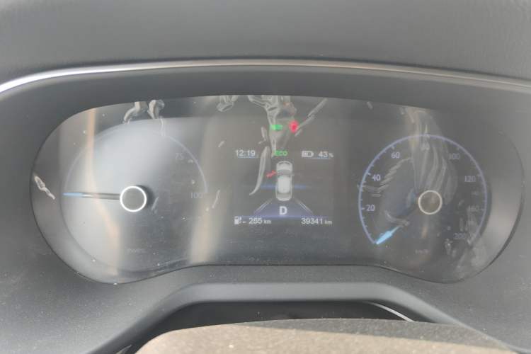 Used Hongqi E-QM5 2023 620km PLUS
