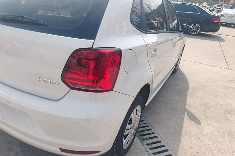 Used Volkswagen Polo 2016 1.4L Automatic Trendy Model
