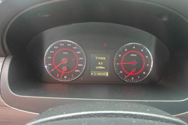 Used SAIC MAXUS G10 2016 2.0T Automatic Elite Edition Instrument Cluster