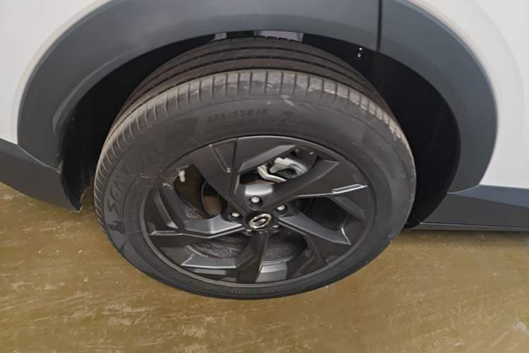 Used GAC Trumpchi GS3 2023 Shadow Speed 270T Enjoyment Edition Right Rear Wheel Hub