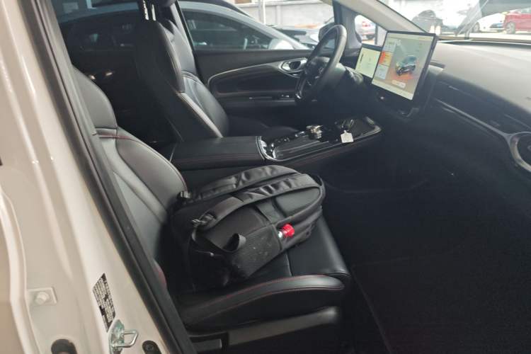 Used AION V 2021 Plus 70 Smart Technology Edition Lithium Iron Phosphate